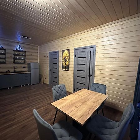 Apartmán Шервуд Myta Exteriér fotografie